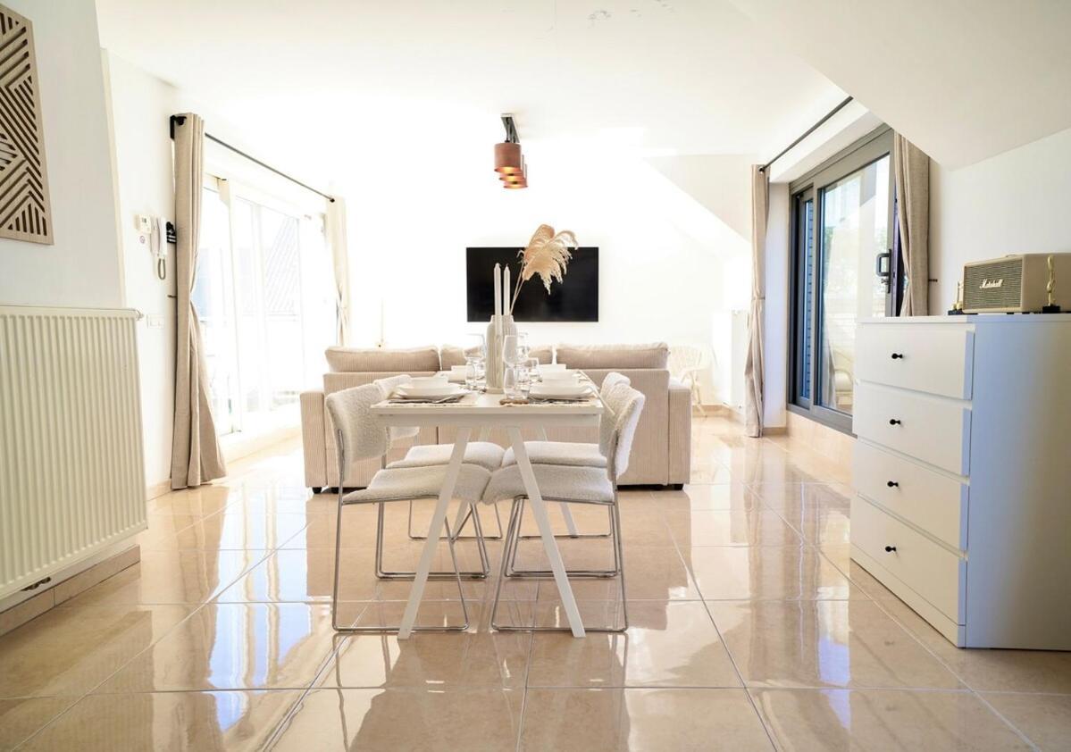 Appartement Penthouse With A Neo-gothic Parish Church View *